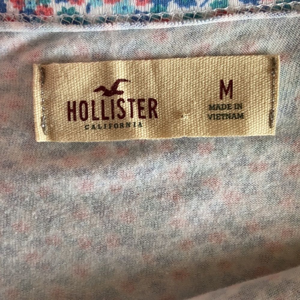 NWT Women’s Hollister floral crop top criss cross back Size M - Picture 5 of 7
